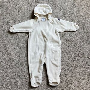 Polarn O. Pyret Baby Winter ECO WIND FLEECE BUNT | 6 Months | White/Beige Fleece